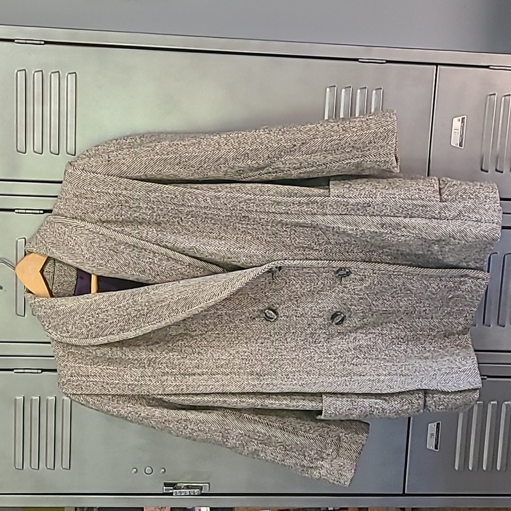 Vintage Noble Fashions Herringbone Tweed Wool Coat Made in the USA Size Medium